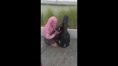Bocchi's new guitar
