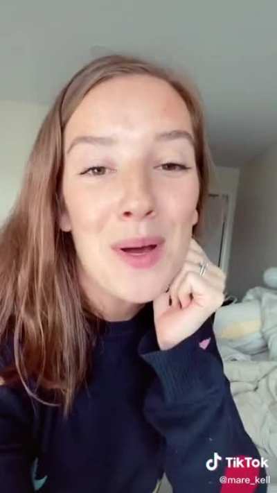 When British actresses play American girls.