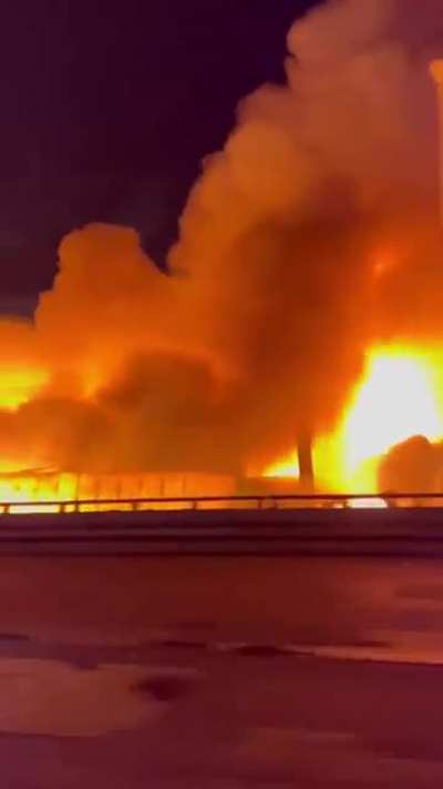 11 alarm fire in Passaic new jersey. There is a large storage of chlorine in the area, if the fire makes it that far there will be 