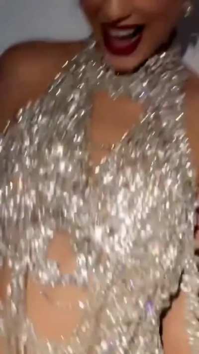 I'd like to cum across that face