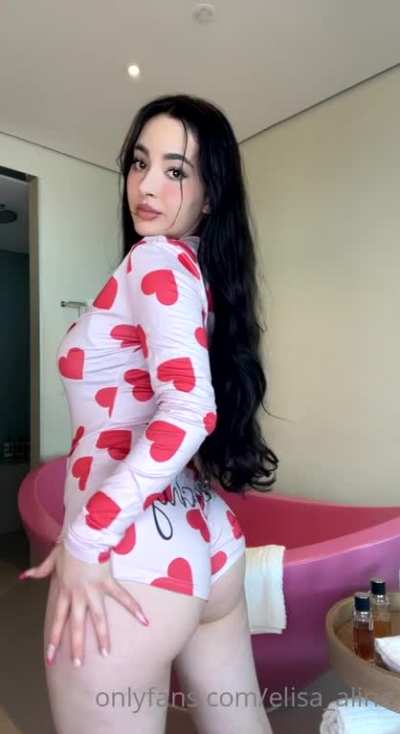elisa aline nudes wehr mehr will kostet nur 3€ pro video zahlungs methode paypal schreibt mir eine dm !kein fake!