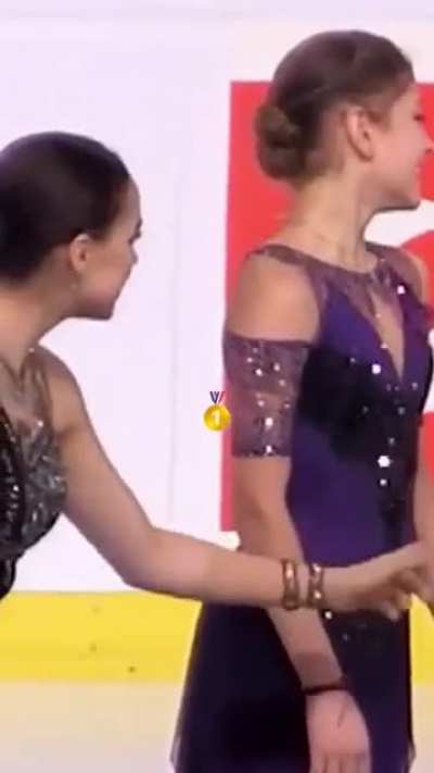 To give medals