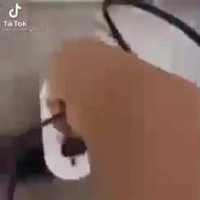 I cAnT PaY EleCtrIc BIil
