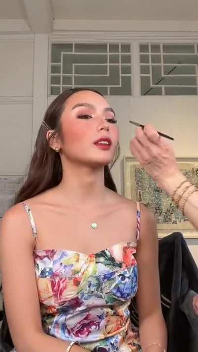 Francine Diaz 
