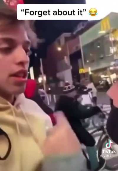 I don't know if this a perfectly cut scream but either way it's funny lmao