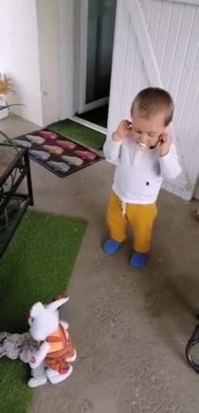 ÇOCUĞA KÜRT TAVŞAN ALMIŞLAR HQŞFLQĞGNQĞFNQGOQNFPQNF