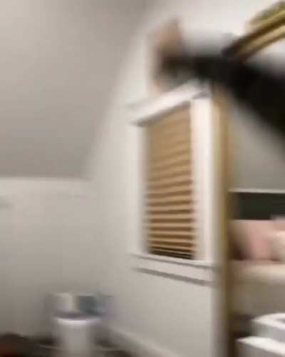 He hOp