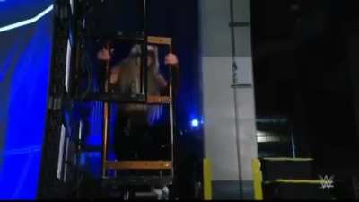 Full liv aggression on sonya but i'm more focused on her leather pants what do you think about her in leather?