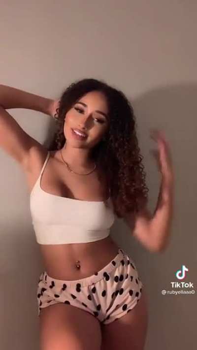 Light Skin Baddie