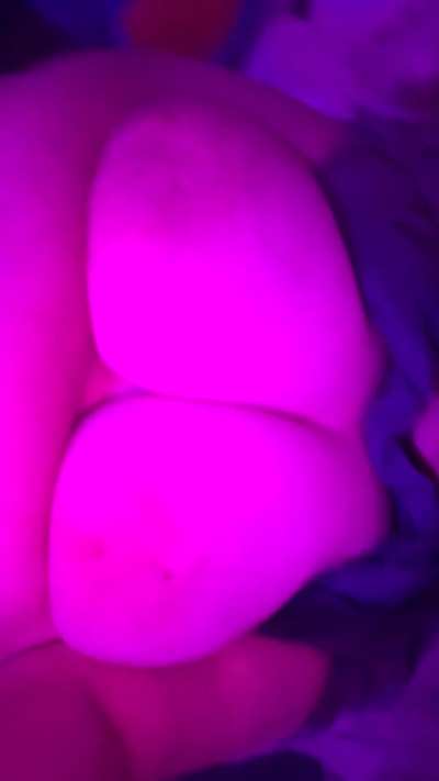 Just some tits bouncing 🍒