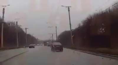 (LOUD WARNING) Russia, Author Crashes Into The Car & Dies While Driving