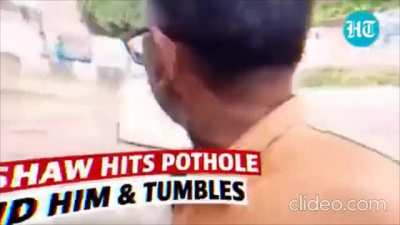 Pothole free Uttar Pradesh. Ajay's promises from 2017 till now