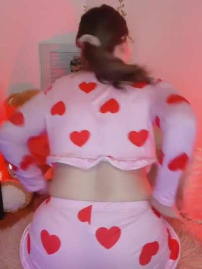 Would you be with a chubbier girl? :)