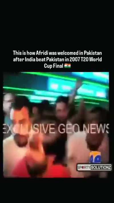 This is how afridi was welcomed in pakistan after the defeat against India in 2007 wc and they say Indian fans are outrageous, actually pakistani fans were also the same but then they lost so much against us that they got used to it and stopped reacting. 