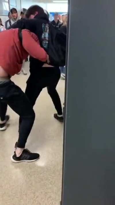 Friend’s pov of a fight at my school today