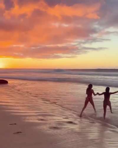 Lily Chee and Olivia Ponton, 2022