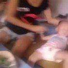 OROSPU ÇOCUĞUNA BAK AŞIRTMA ATIYOR Bİ DE