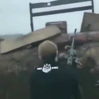Çeçenler rus müziği ile ruslarla çatışıyor hayat bunlara güzel mk