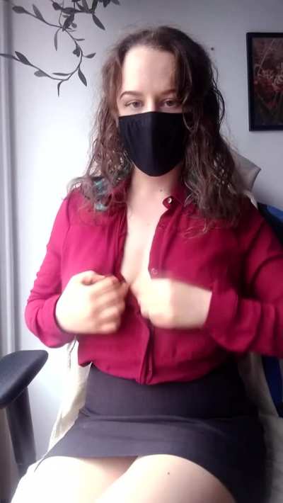 Can I be your cute, bouncy little office slut? [reveal]