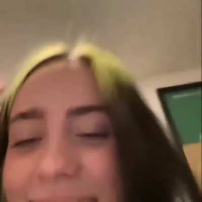 😳