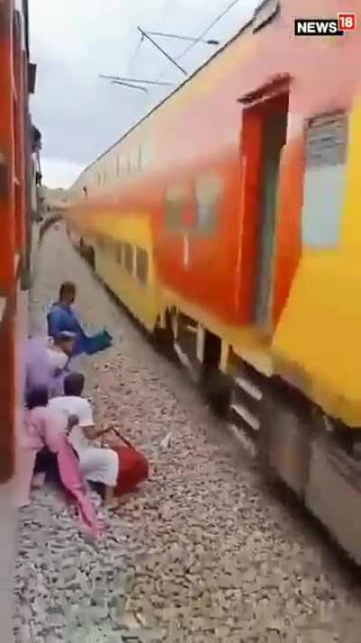 Railway Crossing 
