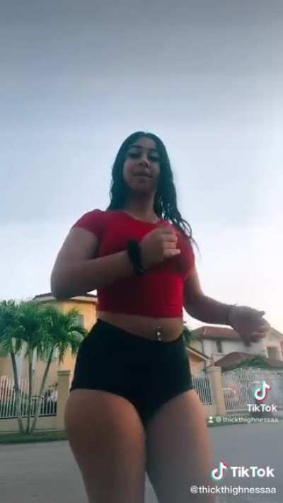 Love booty shorts, The end got me