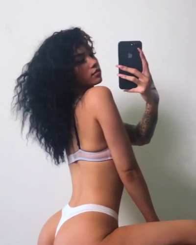 Slim thick