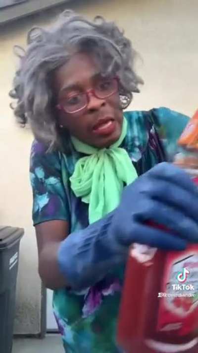 Catsup and baking soda