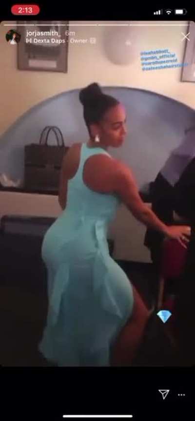 Jorja twerk