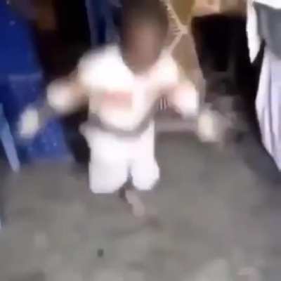 Kid dancing wcgw