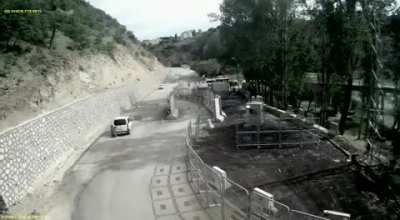 A PKK member who tried to attack the checkpoint was killed in a conflict with Turkish soldiers. 2022 / Tunceli