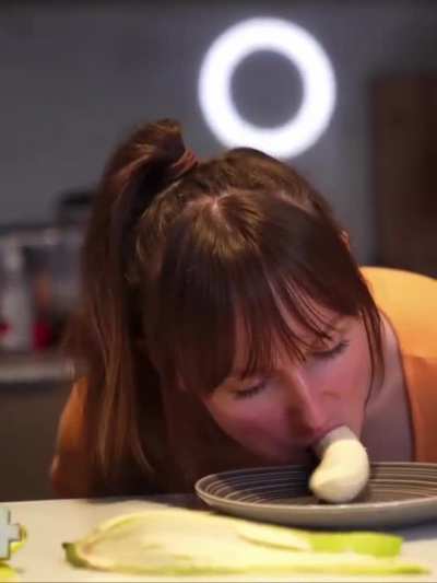 Freya 👀 🍌