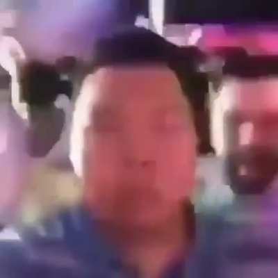 🗿