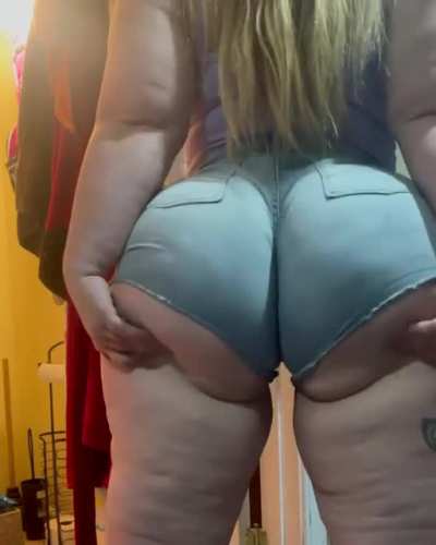 🍑🍑🍑🤤