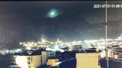 Meteor düşmüş