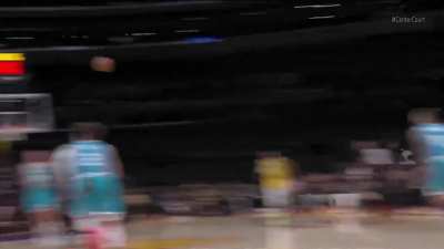 [Highlight] Melo drains his 6th three pointer to give him 26 pts