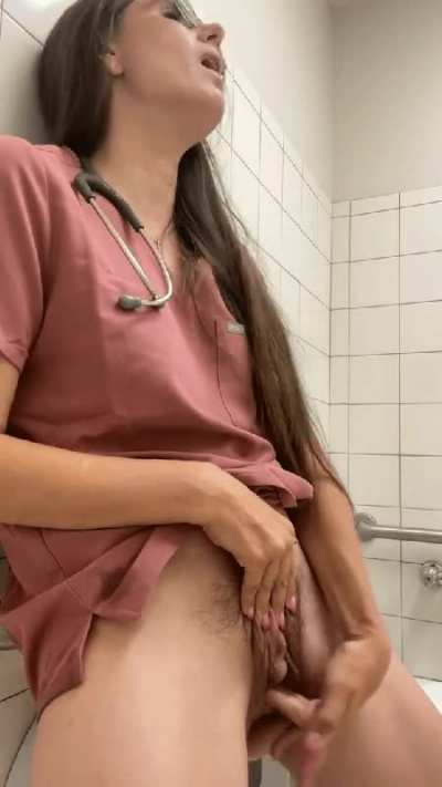 React if you'd fuck mommy