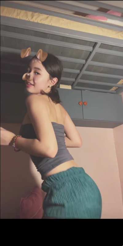 @chieezzeey