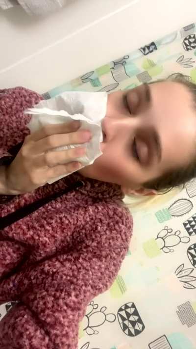 It’s so smelly and sticky I had to rub it on my face