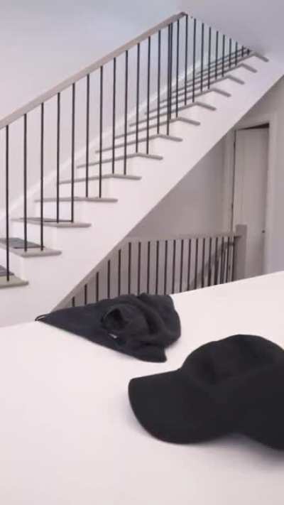 Guy turns himself into random objects..