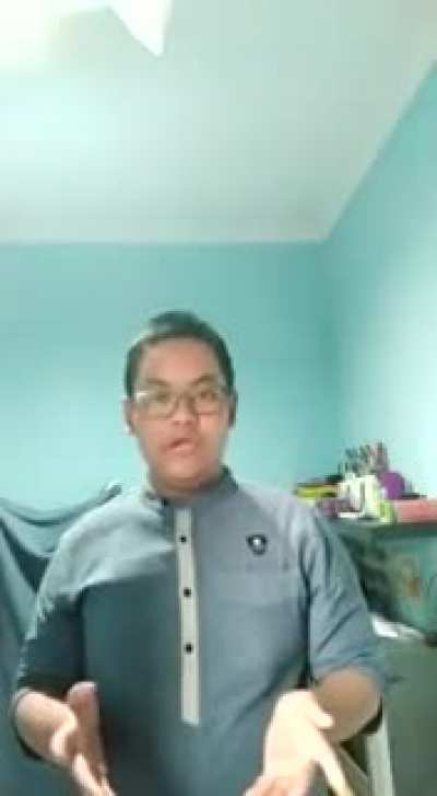 So my cousin was recording a speech for a competition. He’s been trying for 2 hours and when he was about to finish it his storage ran out.