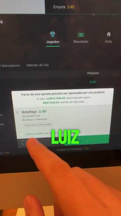 Deu green.