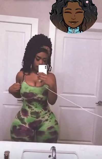 Y’all not posting her recent snaps?