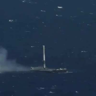 The Falcon 9 returns to Earth