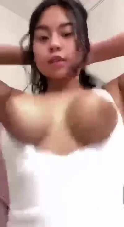 🤩
