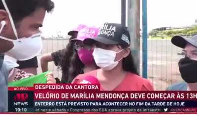 Temos uma vidente