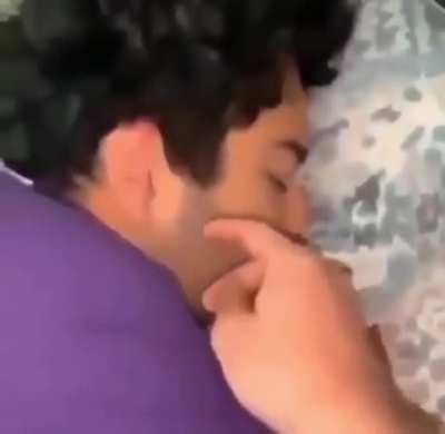 💦