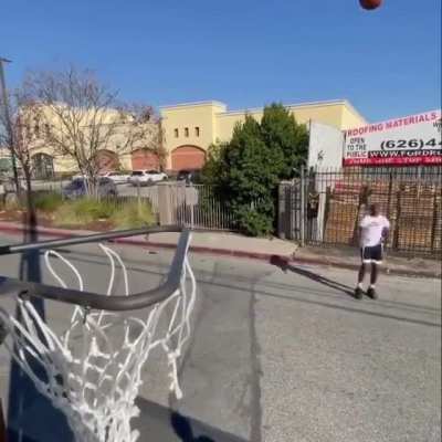 Making it rain on this tiny hoop!
