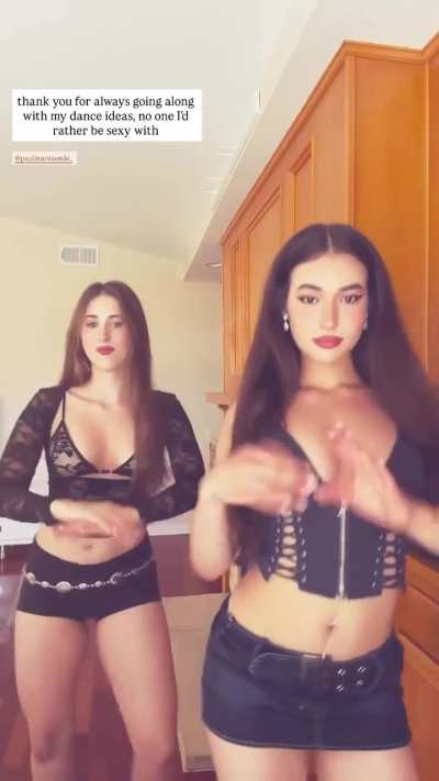 Paulina & Carolina