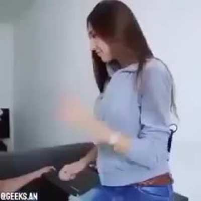 ELİT HAZRETİ ŞEYTAN LORD MİKO-SAMA'YA SAYGISIZLIĞI TELAFİ ETMEM